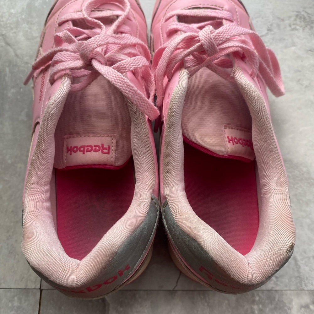 Girls Reebok shoes - Picture 4 of 4